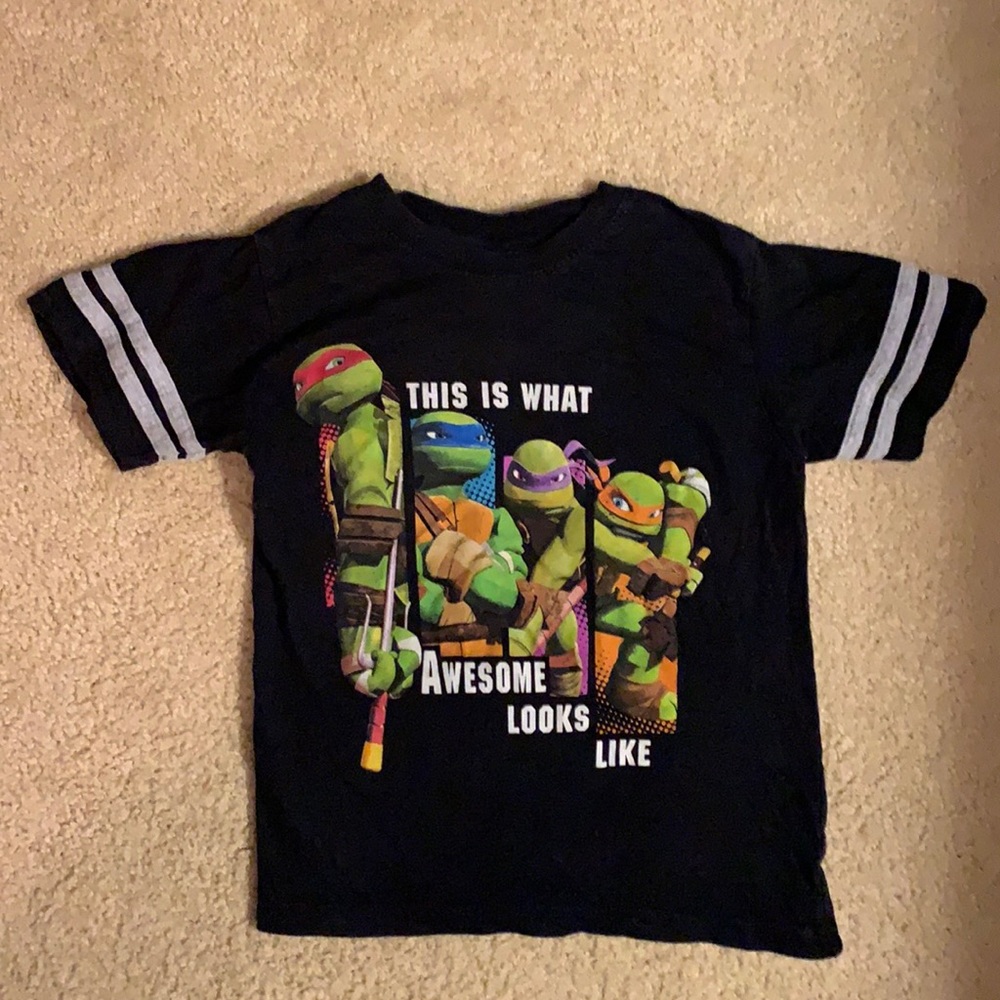 Teenage mutant ninja turtle TMNT short sleeve graphic tee shirt 5/6 Nickelodeon